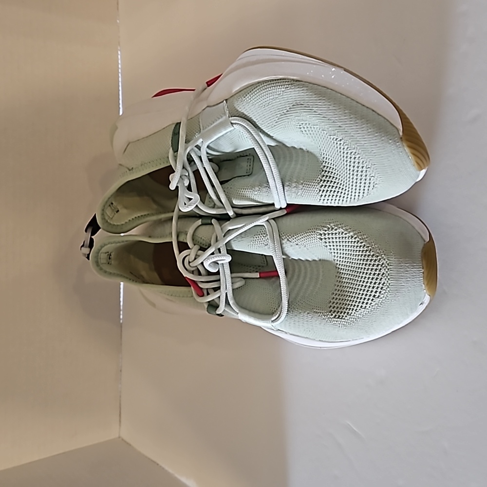 Sorel | NWOT Women's Explorer Defy Sea Sprite Green Low Sneakers Sz 9